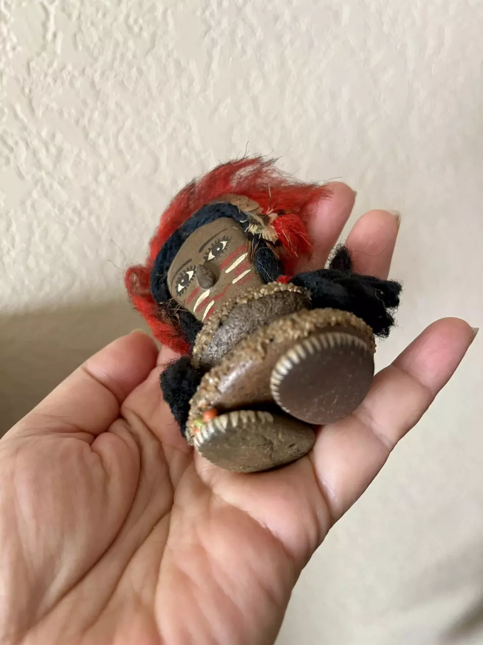 plant/TLC 3 Native River stone dolls-3