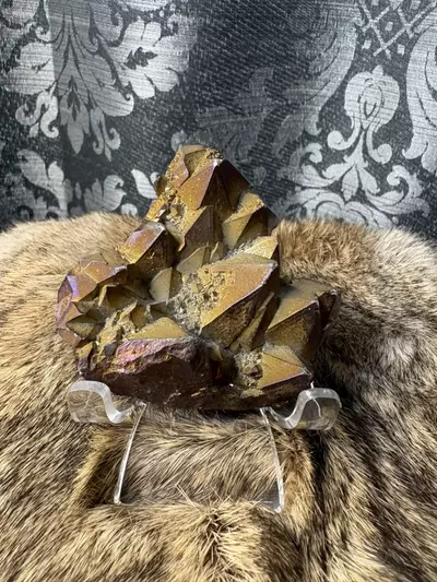 plant/Aura coated quartz pieces-1-thumbnail