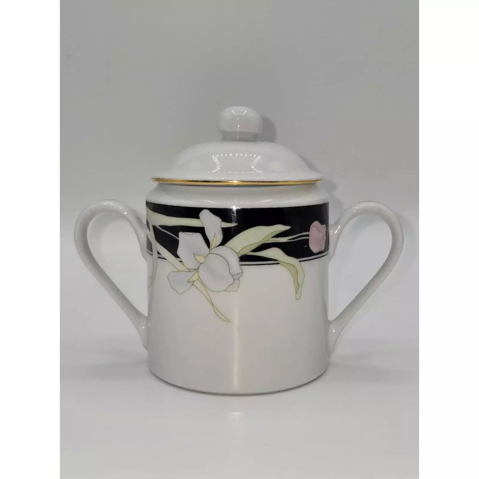 plant/Vintage Fairfield Fine China by Vanessa Yung Shen Sugar Bowl-0