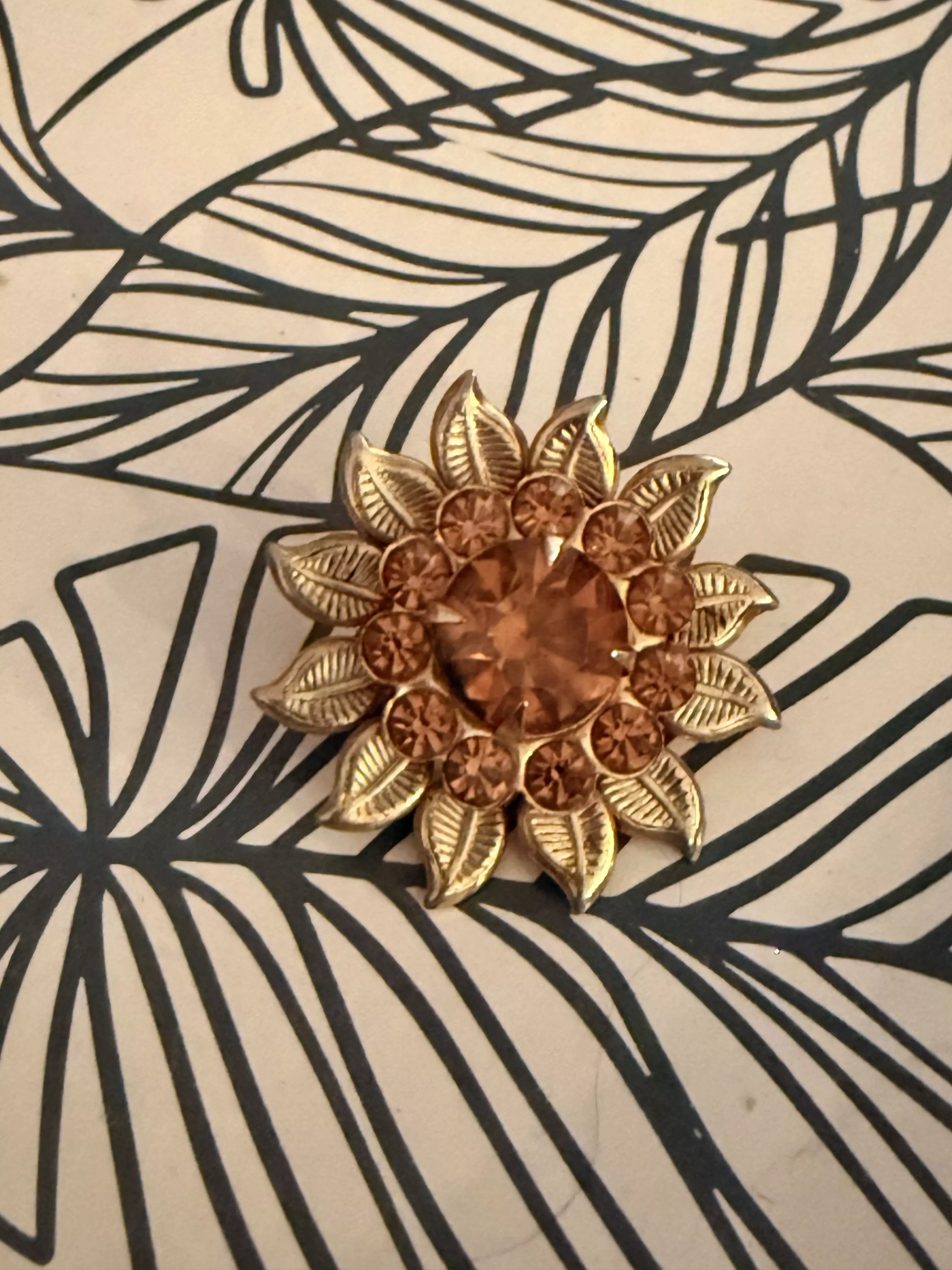 plant/7. Sunflower Brooch 1.5 in-0