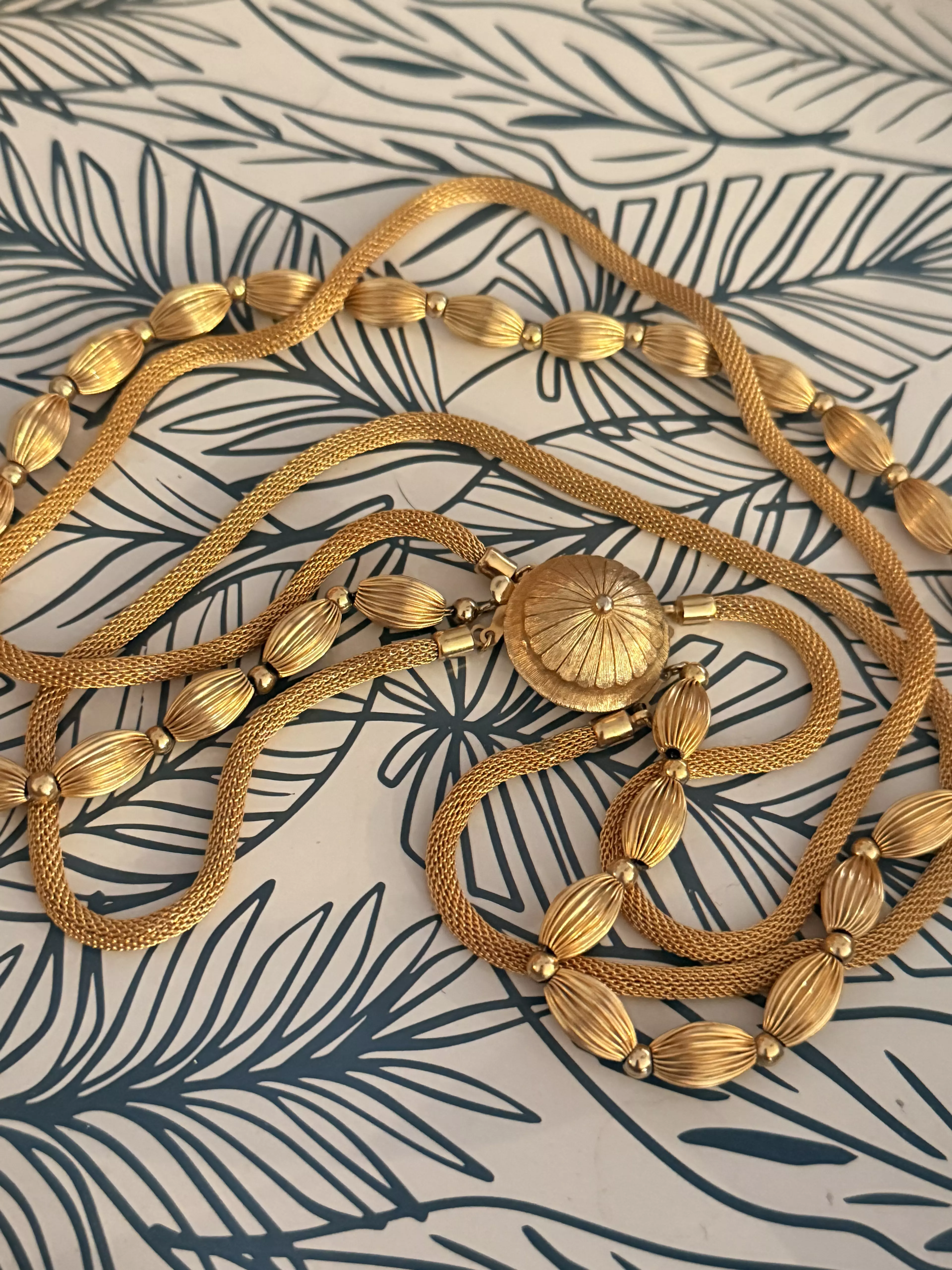 plant/8.Vintage gold necklace beaded mesh chain gorgeous clasp-0