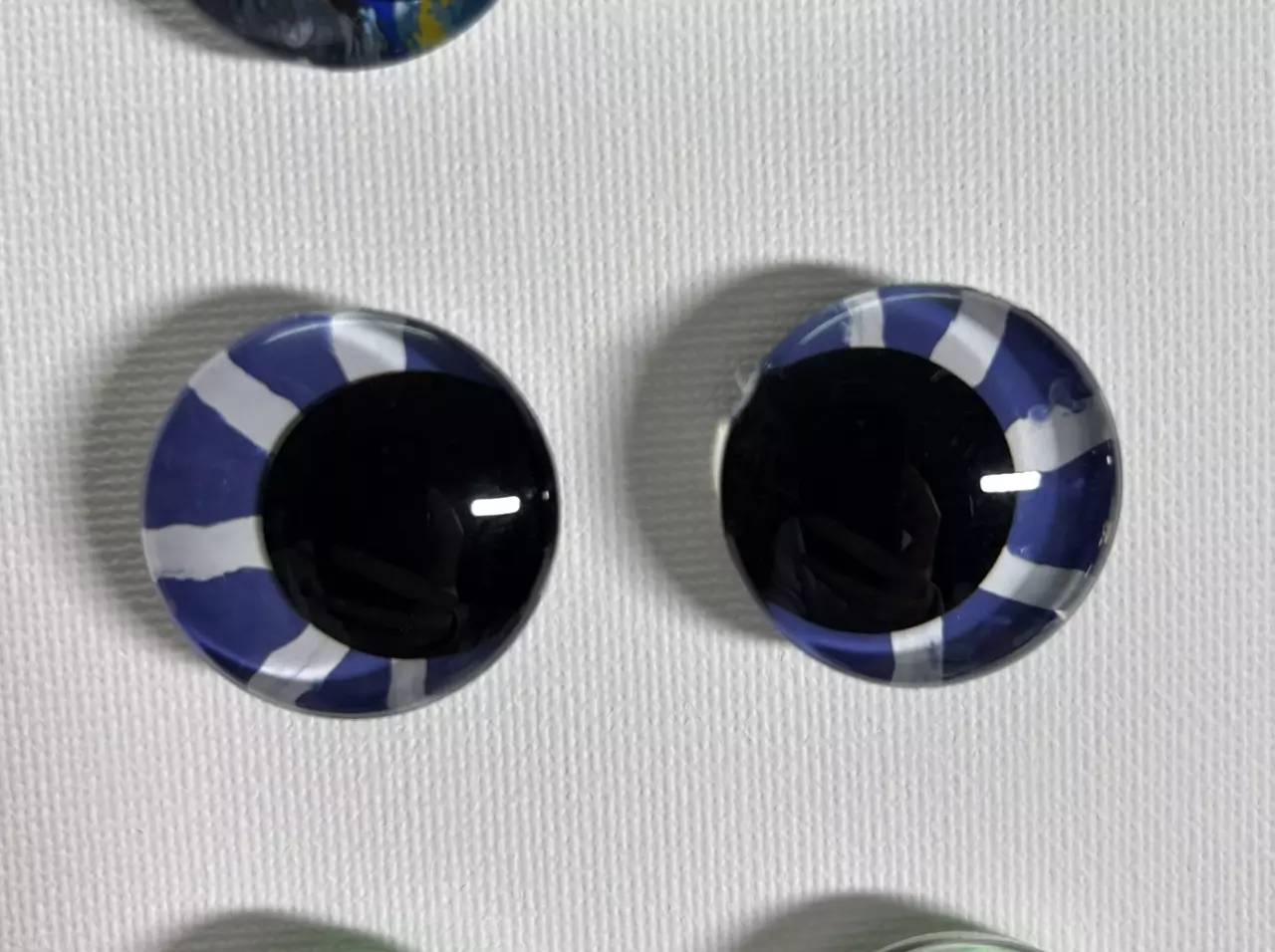 plant/Striped Purple 25mm Sinker Eyes-0