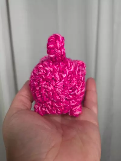 plant/Tiny Pink Loaf Cat  Acrylic yarn handmade Crochet plushie-2-thumbnail