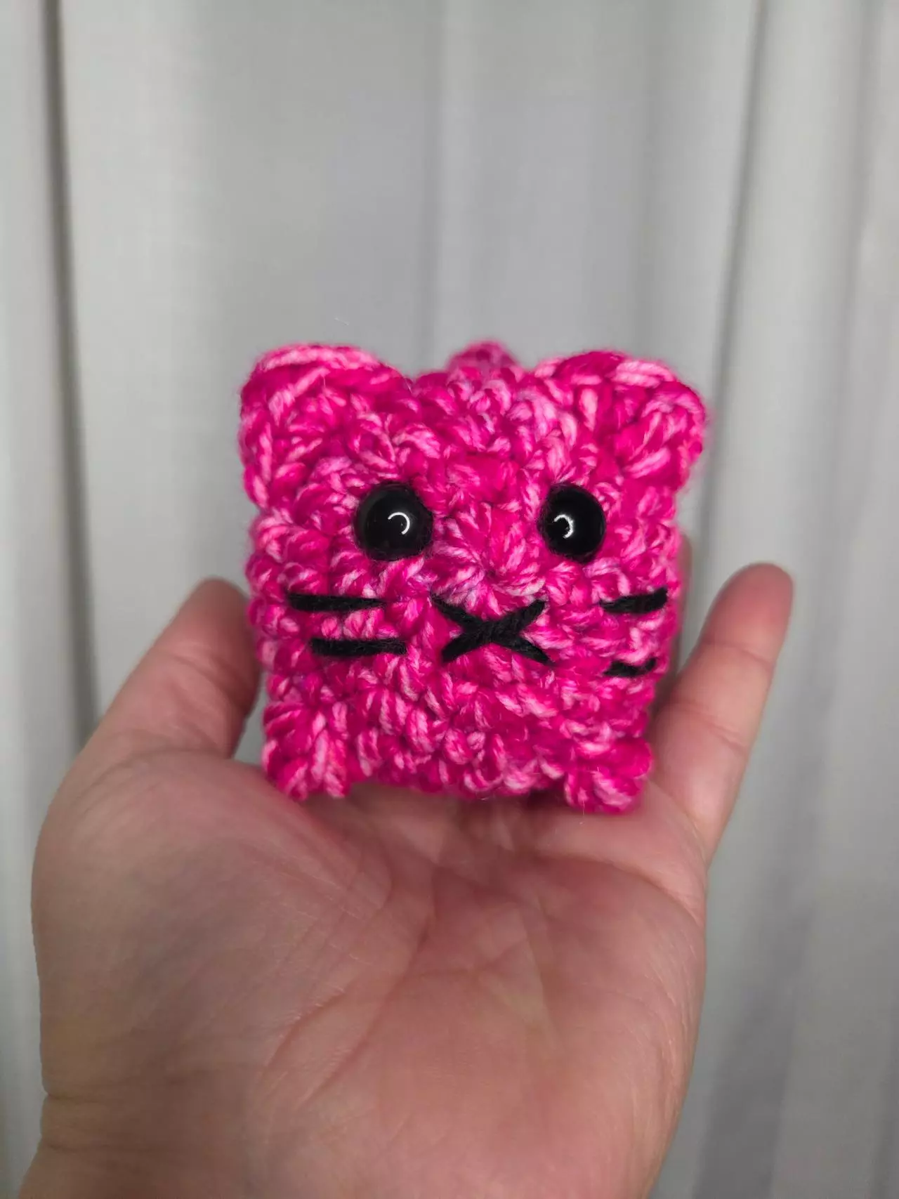 plant/Tiny Pink Loaf Cat  Acrylic yarn handmade Crochet plushie-0