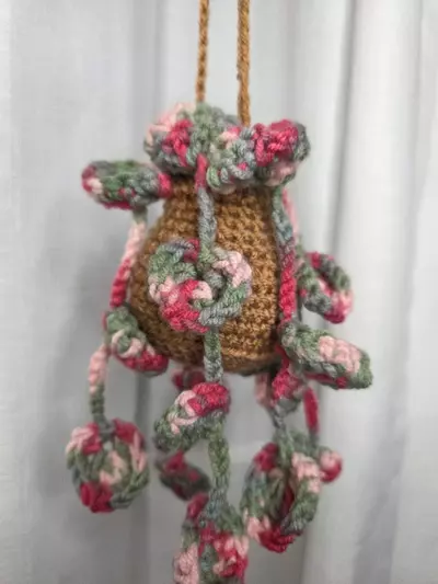 plant/String of hearts hanging plant with brown pot. Crochet Handmade-1-thumbnail