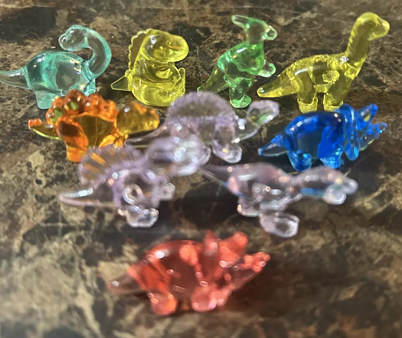 plant/5x Glass Dino’s-0