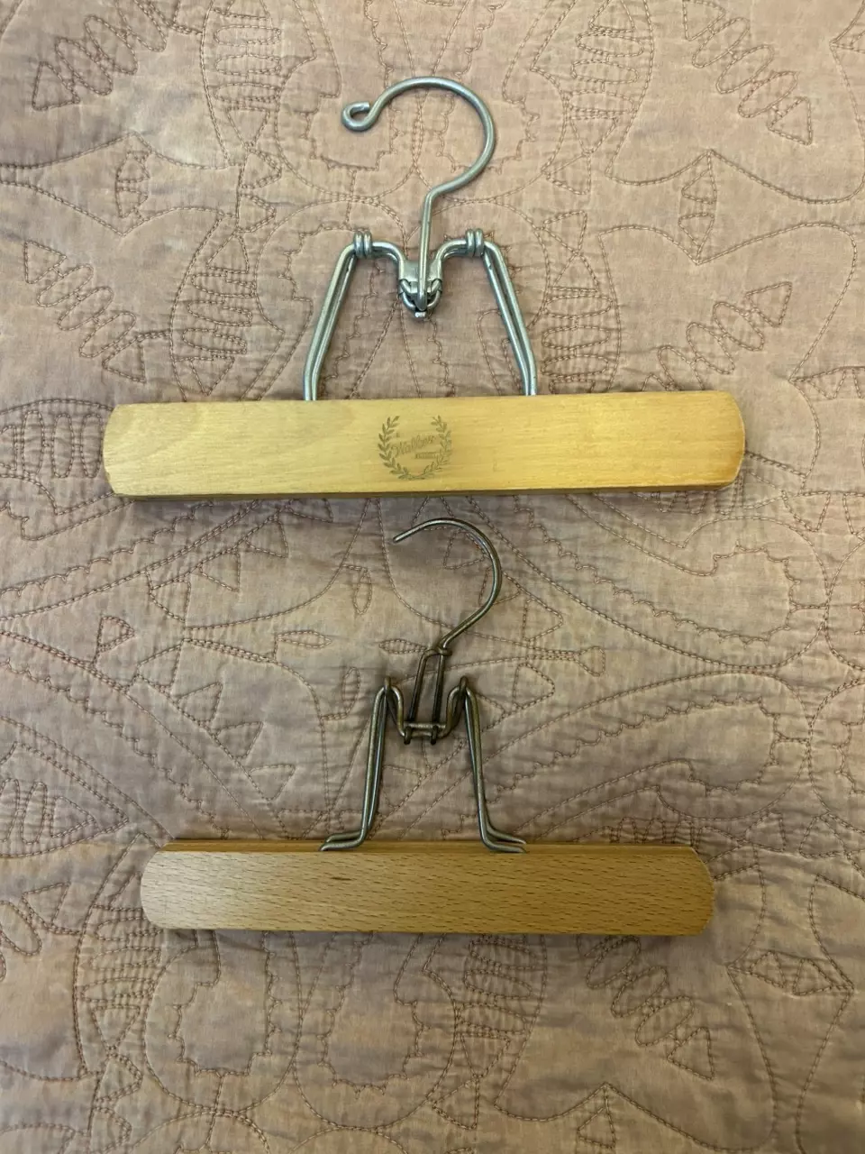 plant/Wooden hanger-0