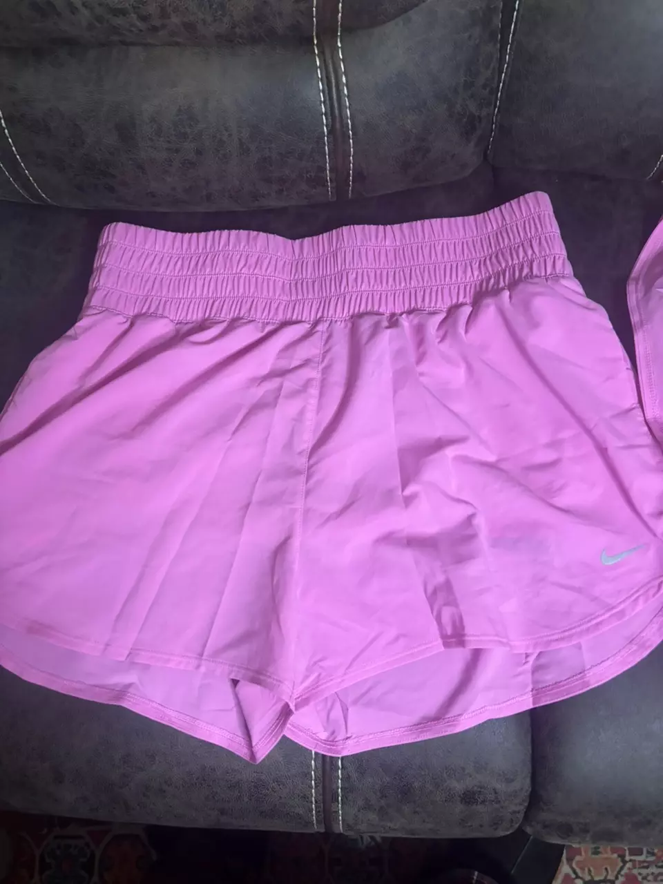 plant/Nike Women’s High-Waisted Tempo Running Shorts Hyper Pink Size Large NWT Dri Fit-1