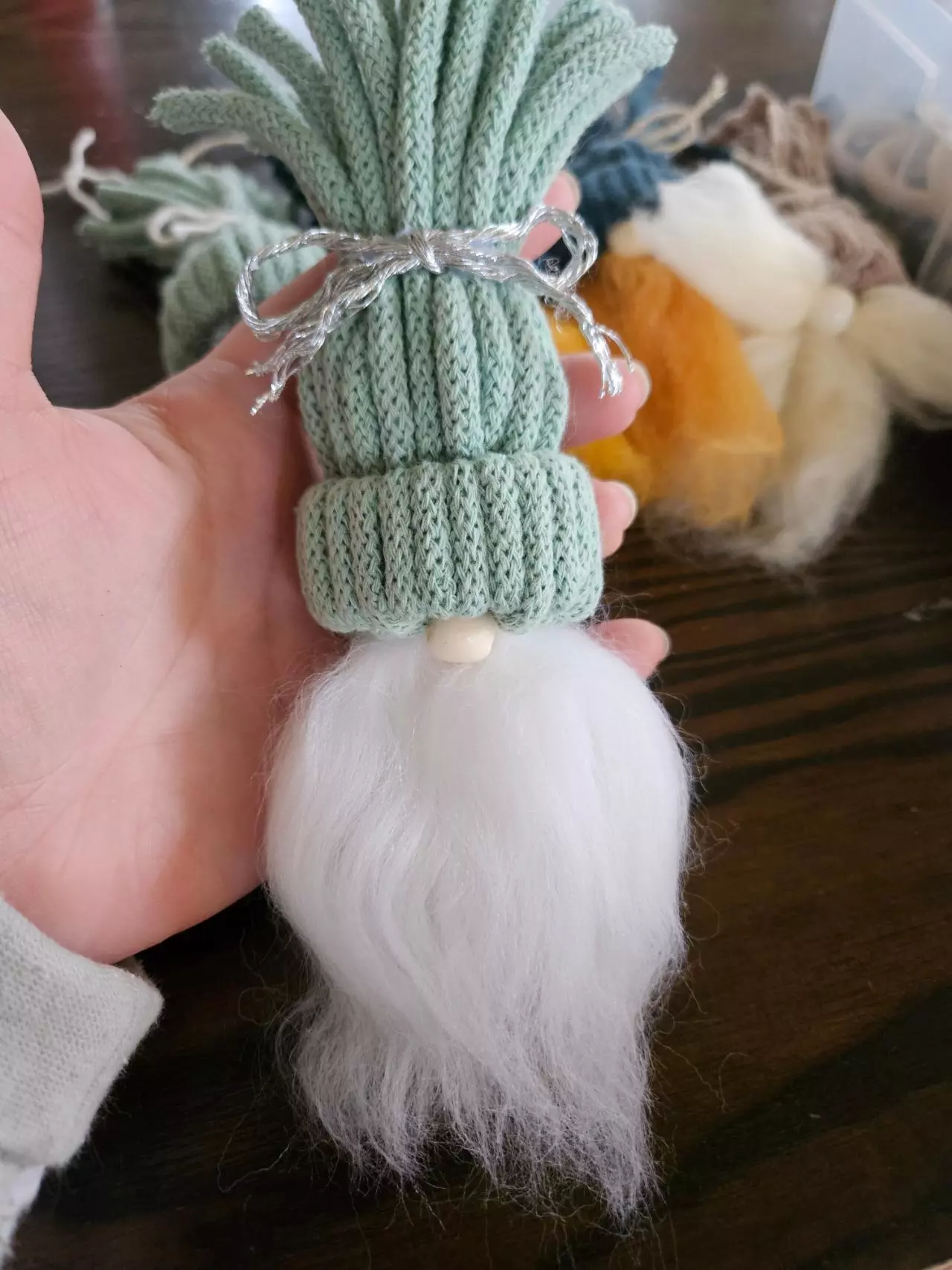 plant/Gnome ornament #1-1