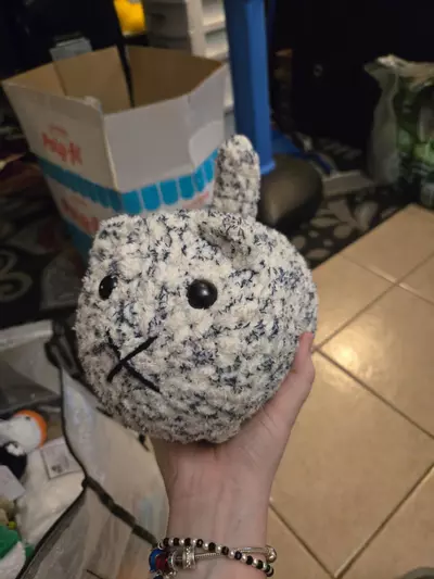 plant/Speckled loaf cat 🐈‍⬛️-0-thumbnail