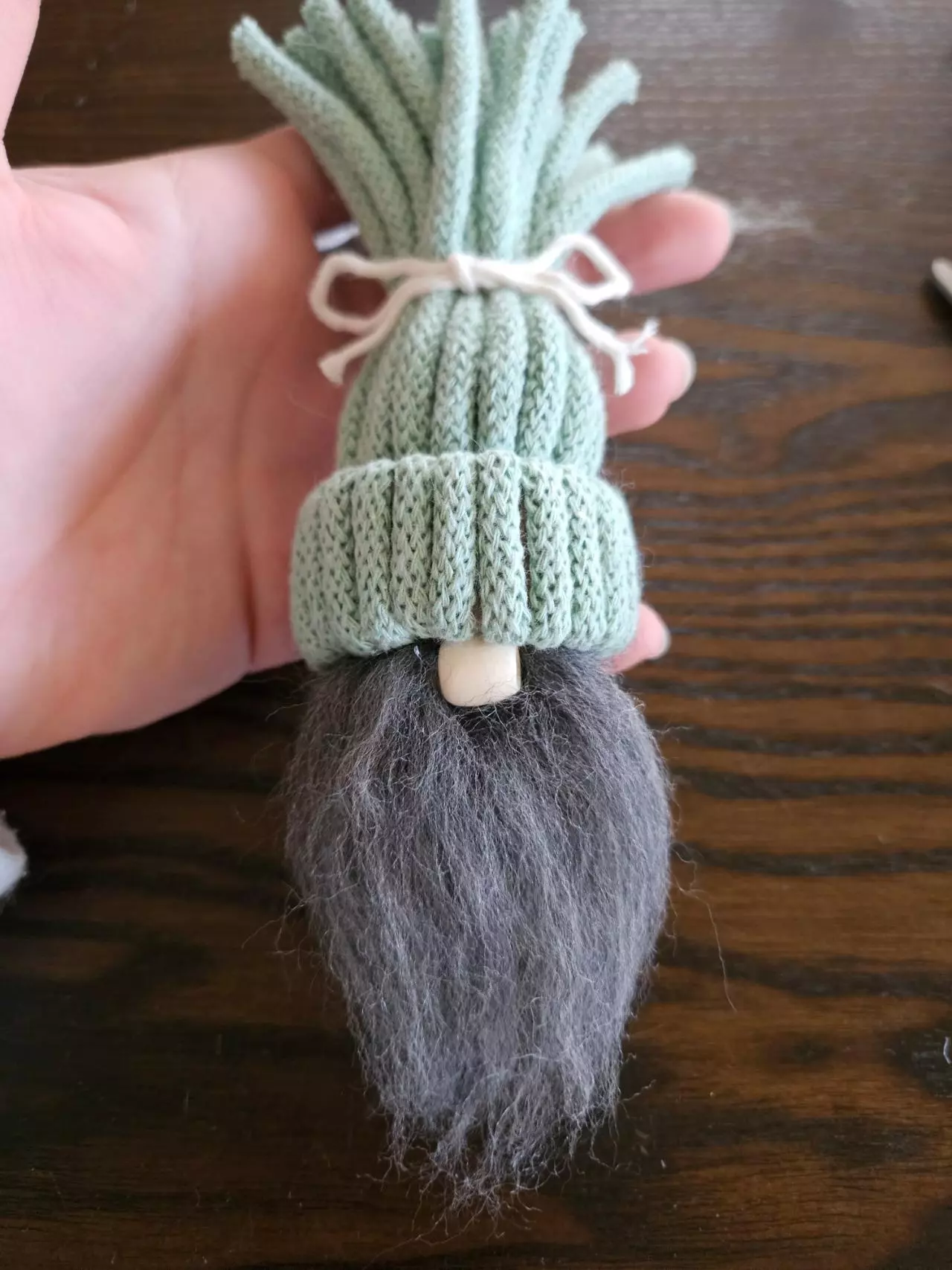 plant/Gnome ornament #6-0