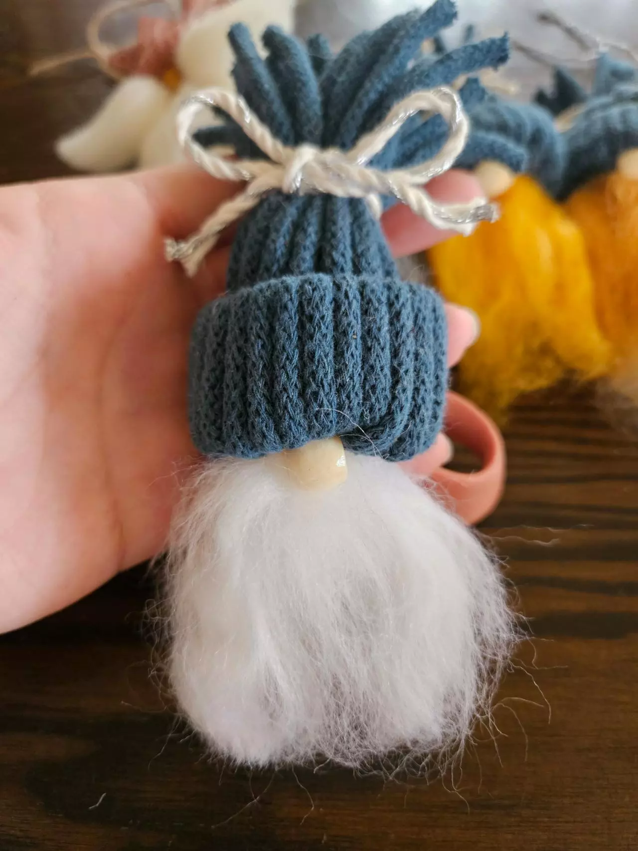 plant/Gnome ornament #4-0