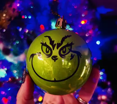 plant/New handmade Grinch shatterproof 3“ ornament-2-thumbnail