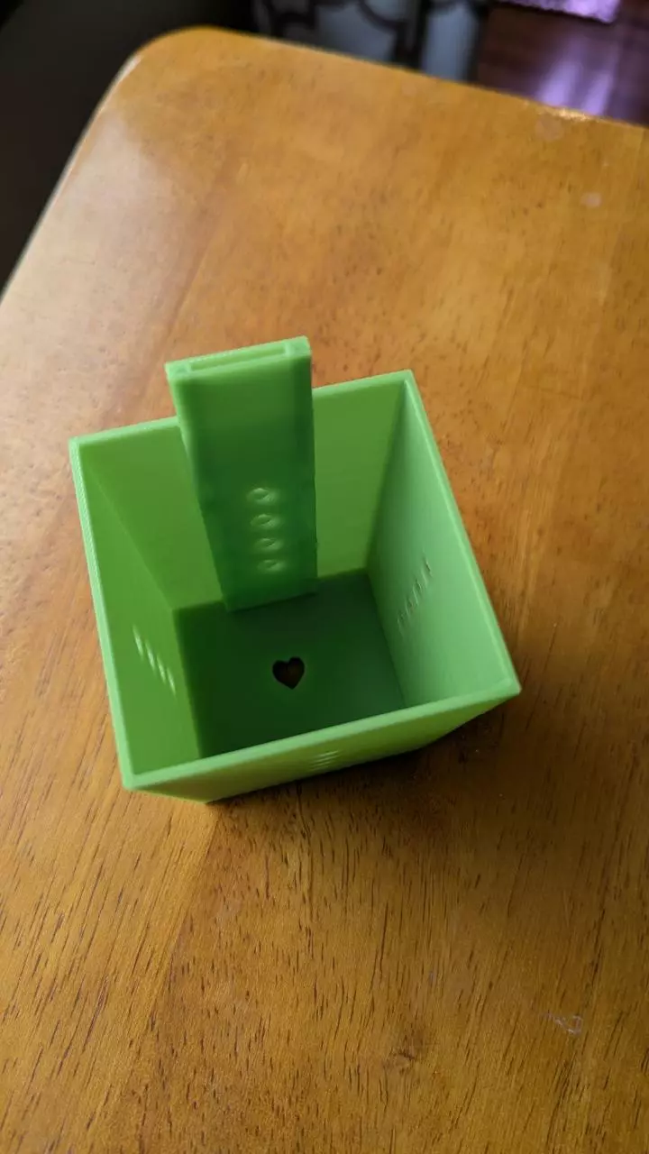 plant/GM1020 in solid green!-1