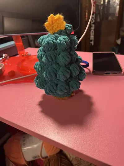 plant/Christmas tree with star topper-0-thumbnail