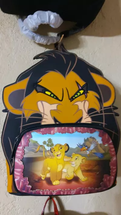 plant/NWT LOUNGEFLY HT Disney Lion King Villians Scene Scar Bp-0-thumbnail