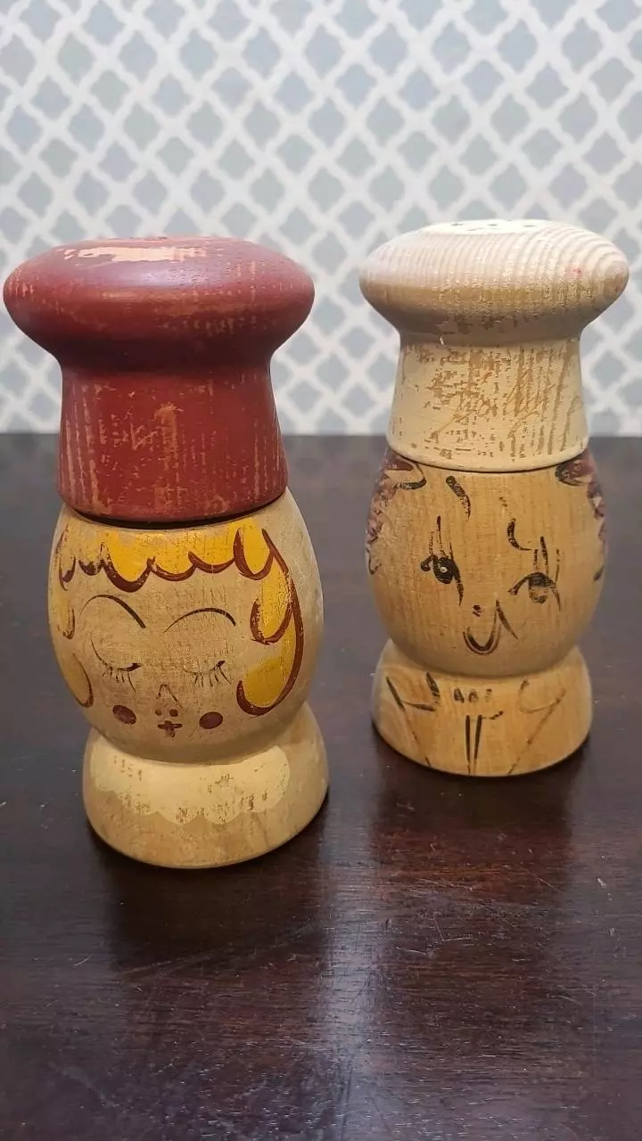 plant/Vintage Wooden 5" Man And Woman Chef Hand Painted Salt & Pepper Shakers Japan-0
