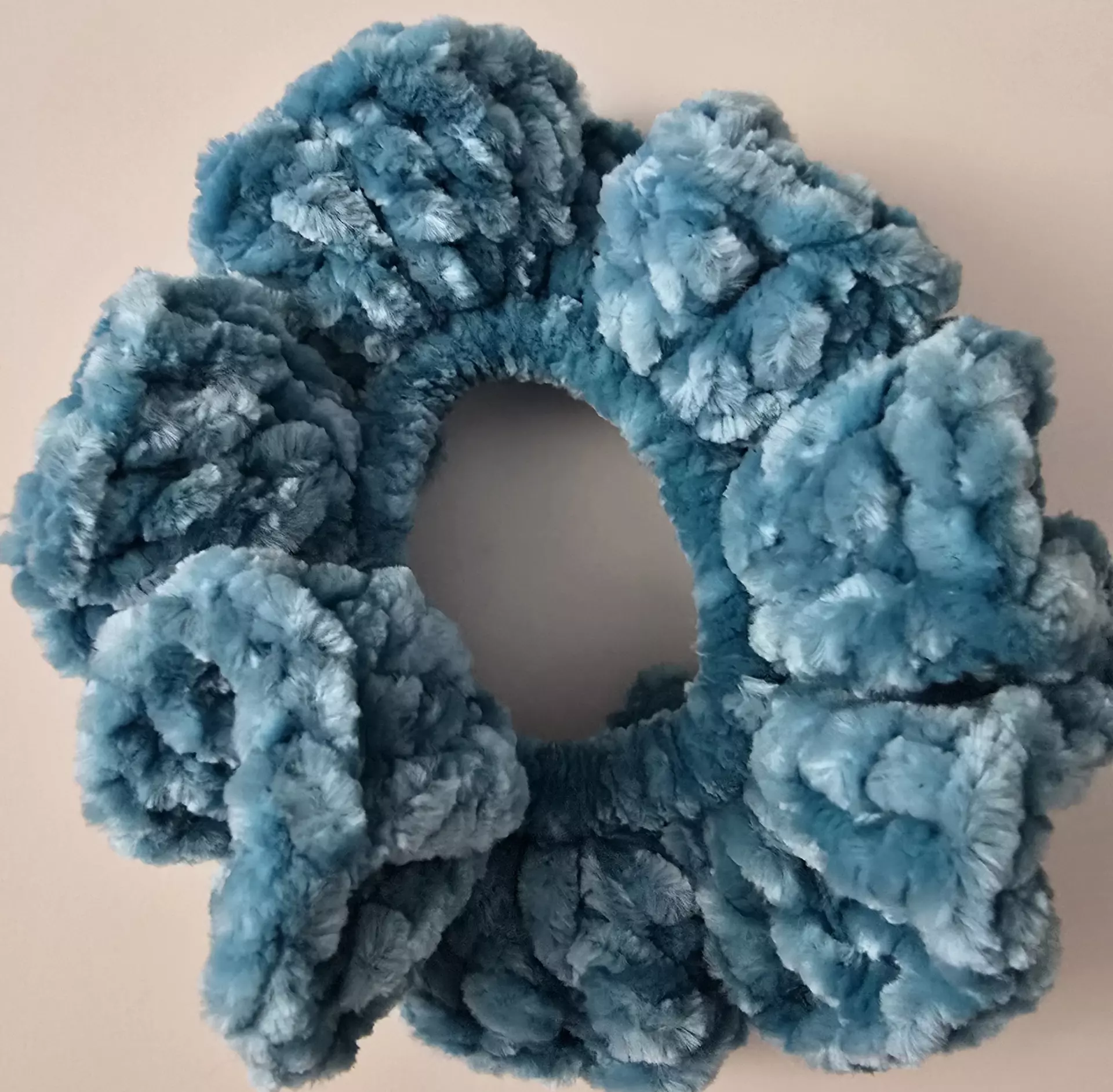 plant/Biscay Bay Non Sparkly Scrunchie-0