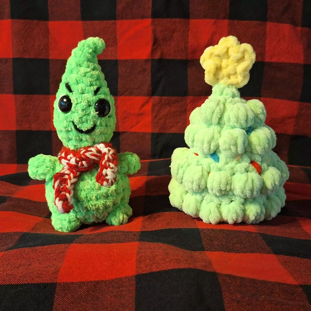 plant/Booty Grinch Pattern!9-1