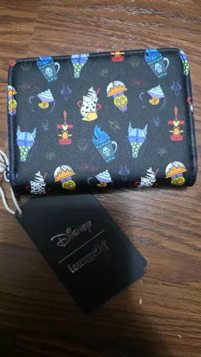 plant/Disney Loungefly AOP Villans Drinks Zip Wallet-0-thumbnail