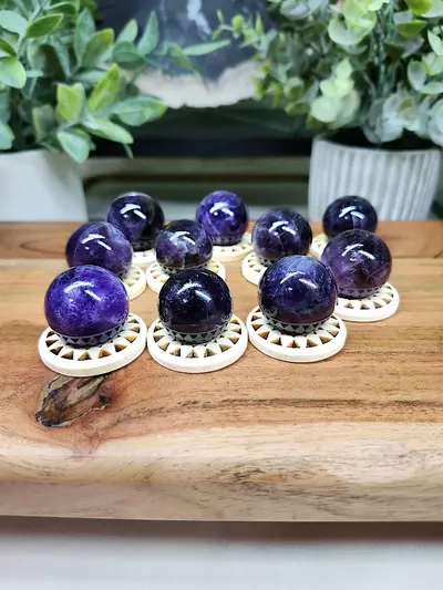 plant/Amethyst sphere w/stand-1-thumbnail