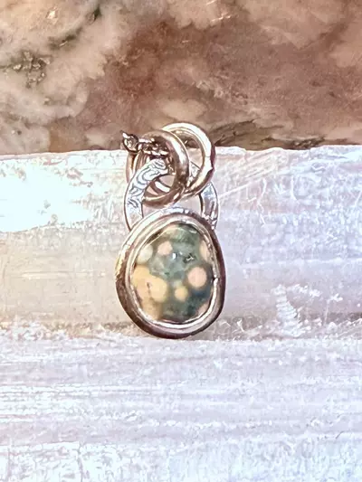 plant/Light pink ocean jasper pendant-0-thumbnail