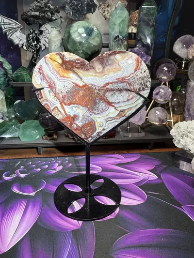 plant/Hand carved Crazy Lace Agate Heart w/custom holder-0-thumbnail