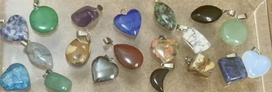 plant/HOLIDAY SALE PENDANTS-0