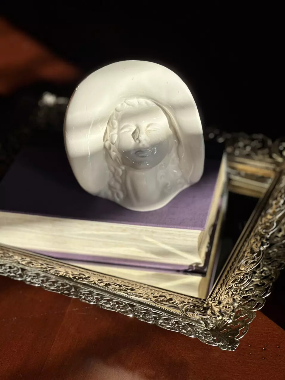 plant/Lady Head Vase Wall Pocket-0