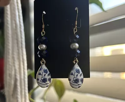 plant/Gold China Pattern Earrings-0-thumbnail