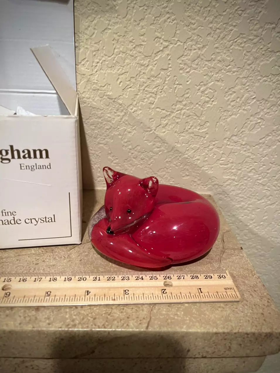 plant/CRANBERRY RED FOX AT REST Langham Art CRYSTAL Glass Figurine England Firefox-1