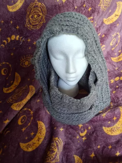 plant/Hooded cowl-0-thumbnail