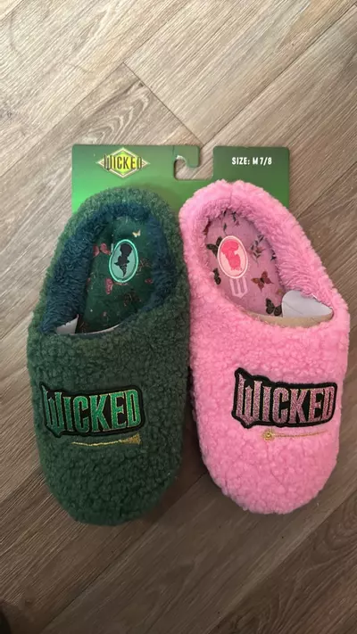 plant/Wicked size 7/8 slippers-0-thumbnail