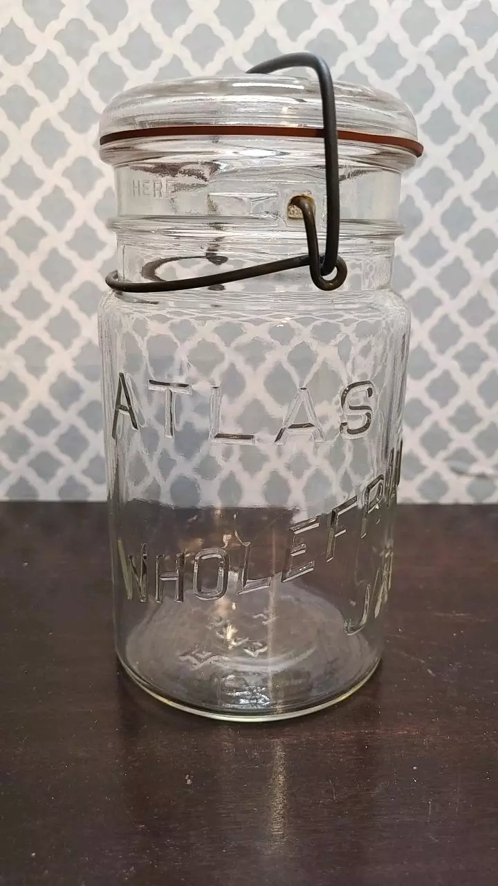 plant/1940s Atlas 1Qt Whole Fruit Jar-0