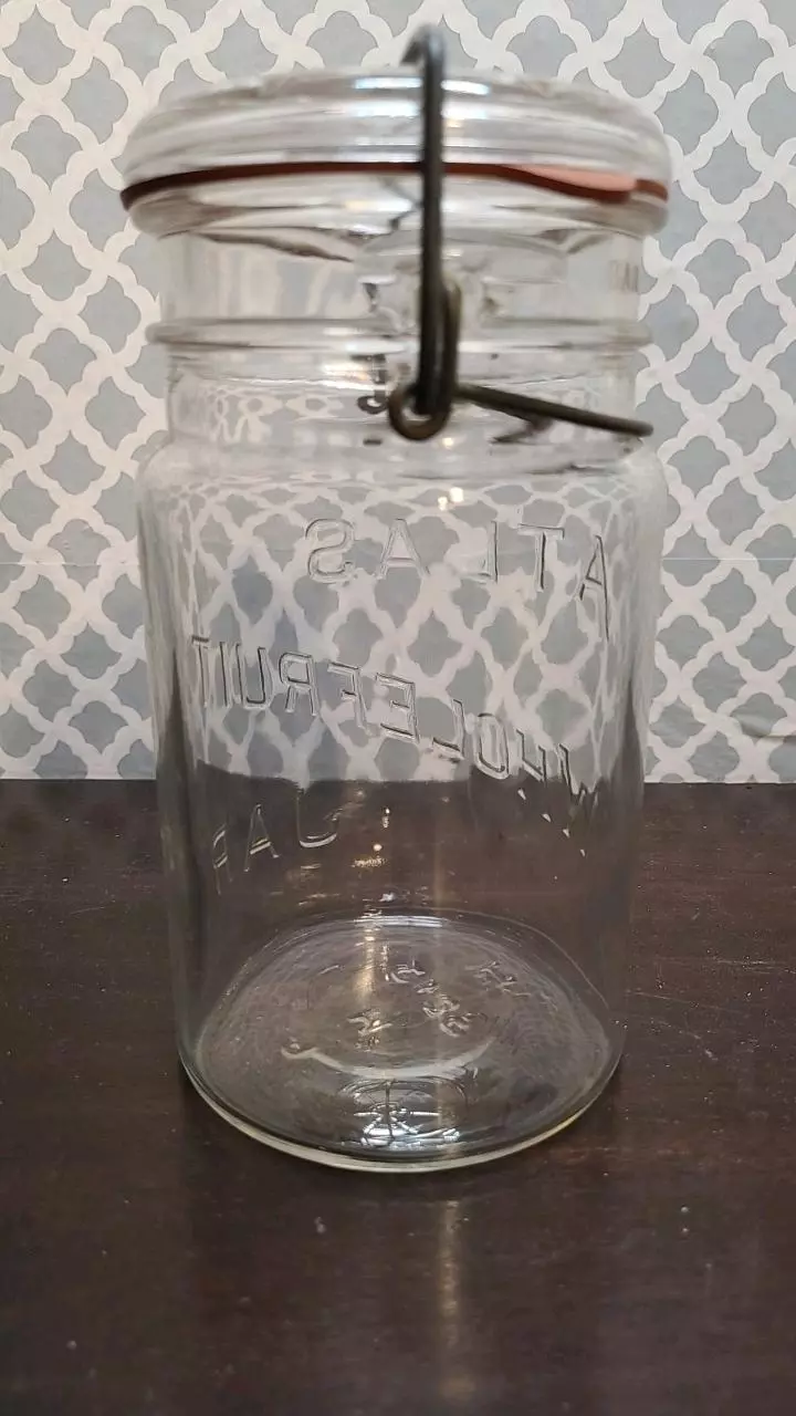 plant/1940s Atlas 1Qt Whole Fruit Jar-1