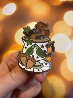 plant/Acorn teacup-0