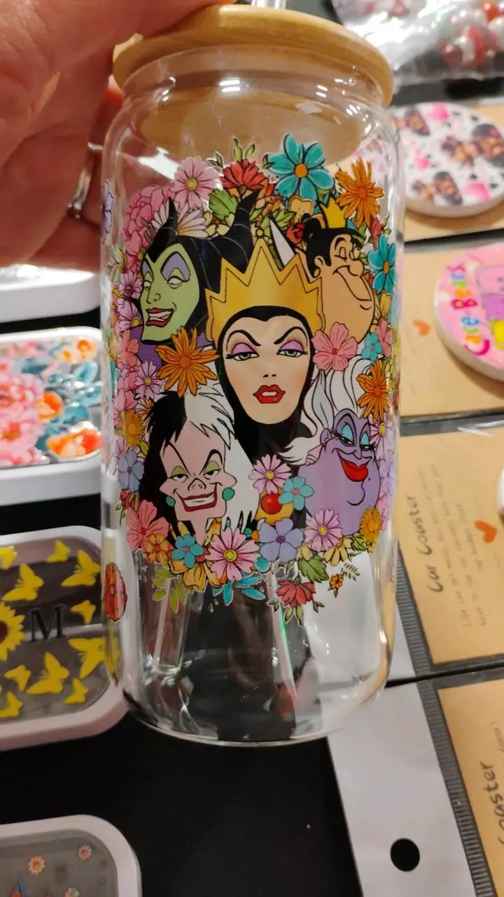 plant/Villains 16 oz glass tumbler-0