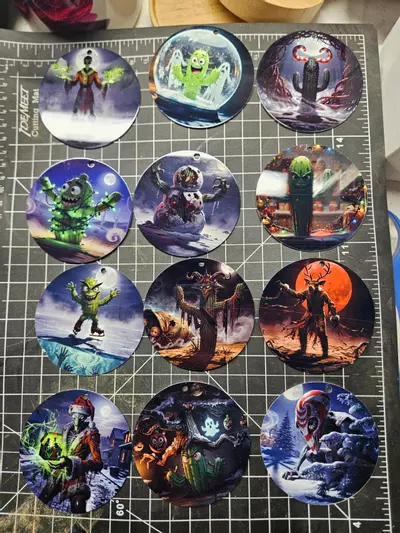 plant/Set of 12 Suspicious Christmas Cactus ornaments-1-thumbnail