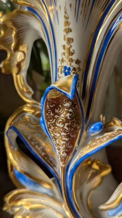 plant/antique French porcelain vase c. mid 19th century-2-thumbnail