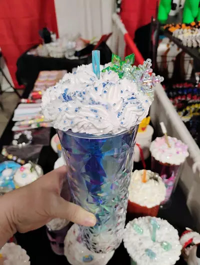 plant/Blue tumbler w/faux cream topper-0-thumbnail