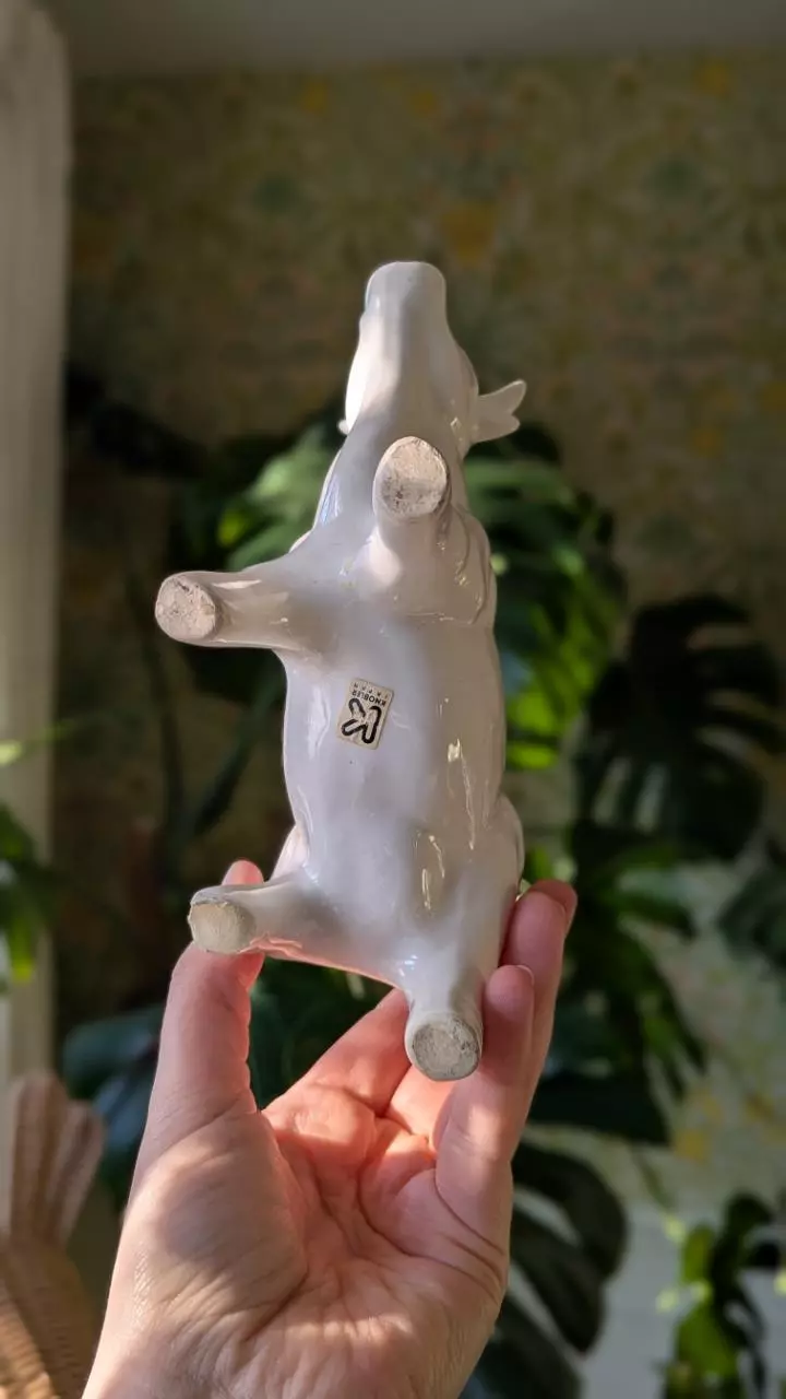 plant/vintage cow creamer pitcher, marked japan-2