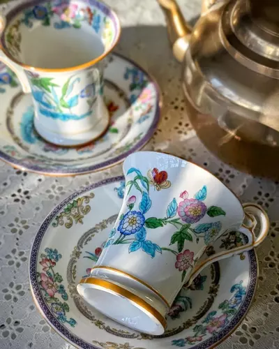 plant/Antique pair of Minton for Tiffany & Co demi-tasse cups and saucers-1-thumbnail