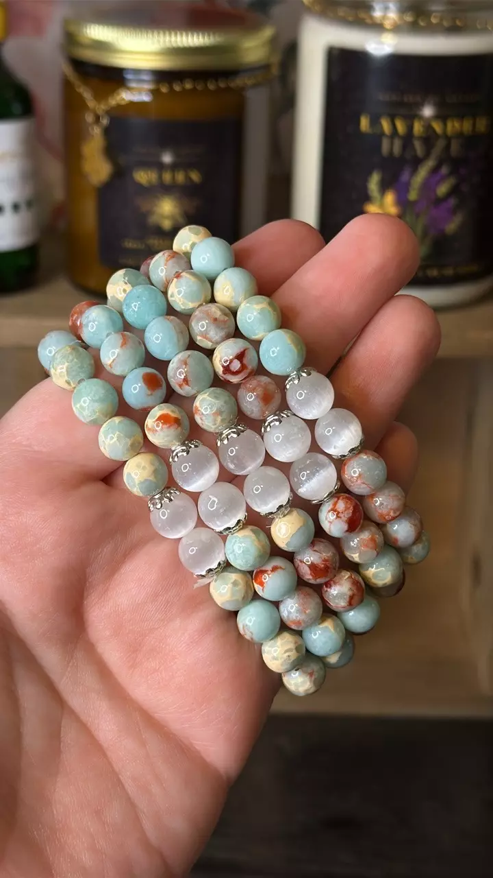 plant/$14 | Snakeskin Jasper with Selenite Bracelet 8mm-0