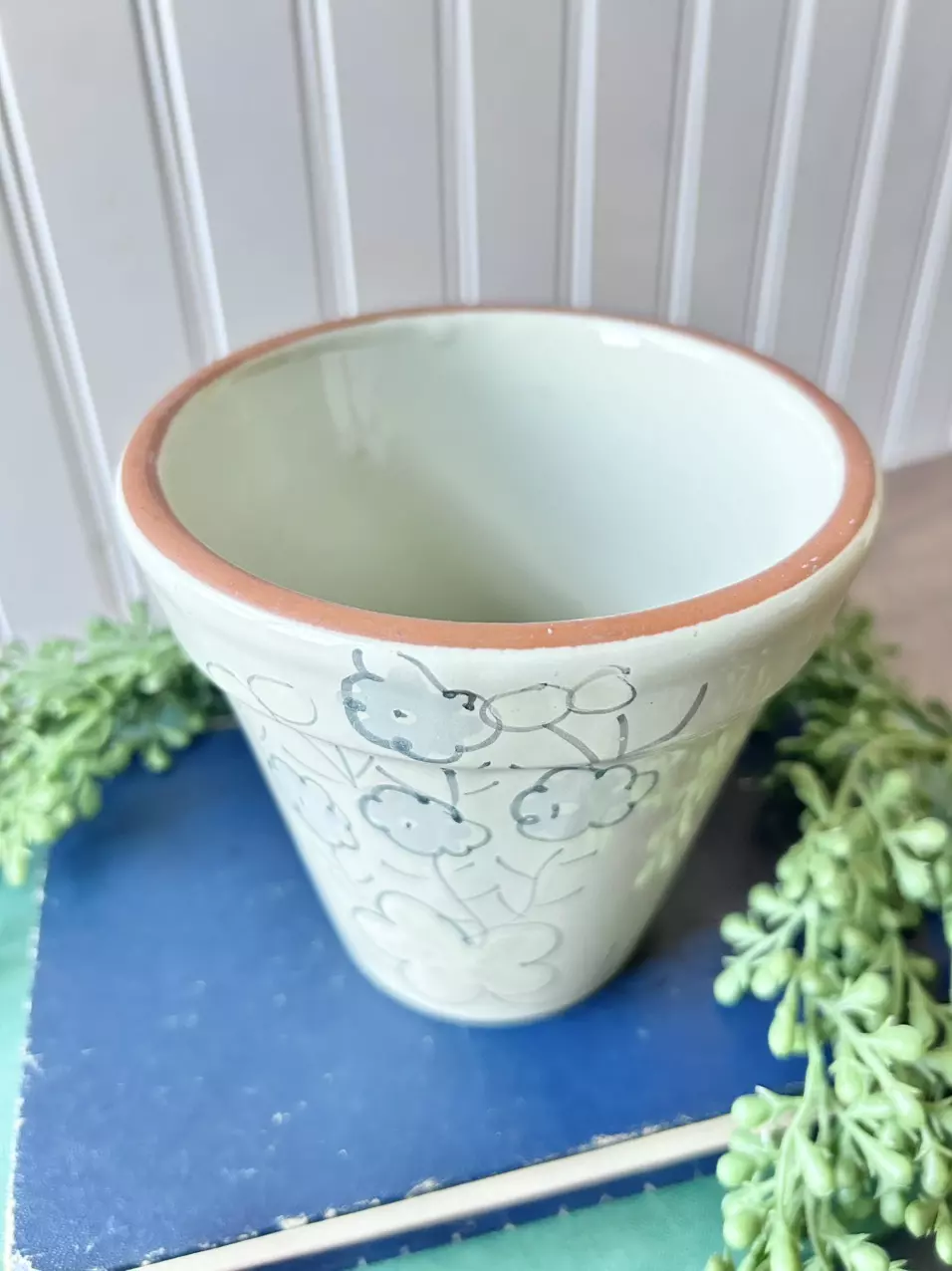 plant/New England Pottery hand painted planter, Made in Portugal-1
