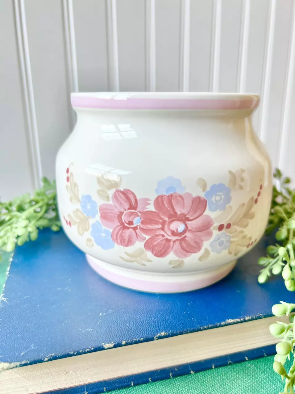 plant/Blue and pink floral planter-0