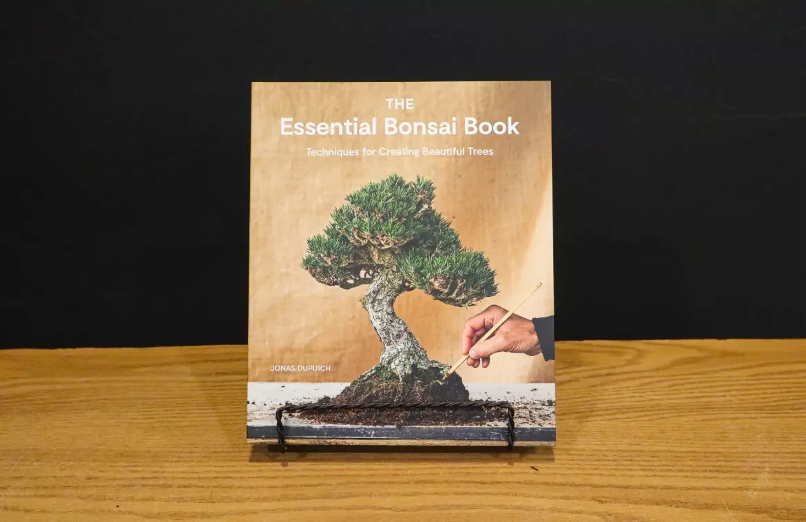 plant/Book – The Essential Bonsai Book by Jonas Dupuich-0