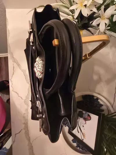 plant/VER2-Versace Black Leather Handbag-8-thumbnail