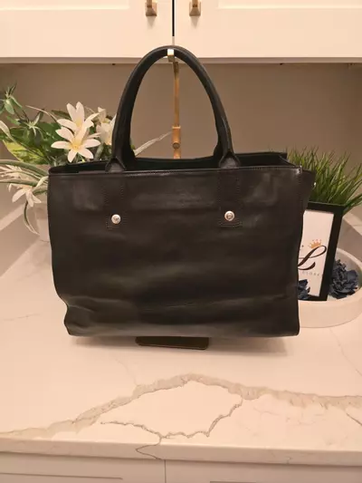 plant/VER2-Versace Black Leather Handbag-2-thumbnail