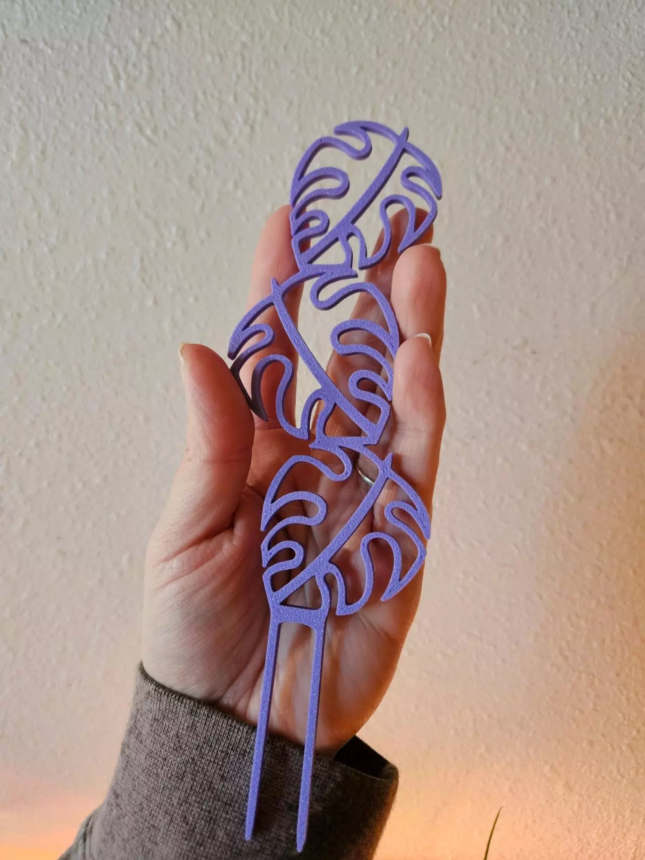 plant/Monstera plant support stake in purple-1