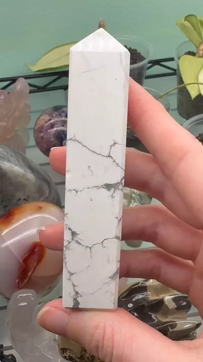 plant/Howlite tower-0-thumbnail